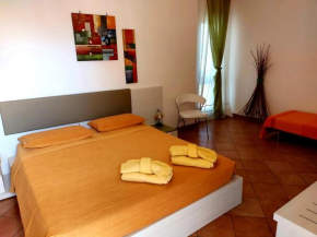 Room in Guest room - Spend little and enjoy Sicily Calatabiano